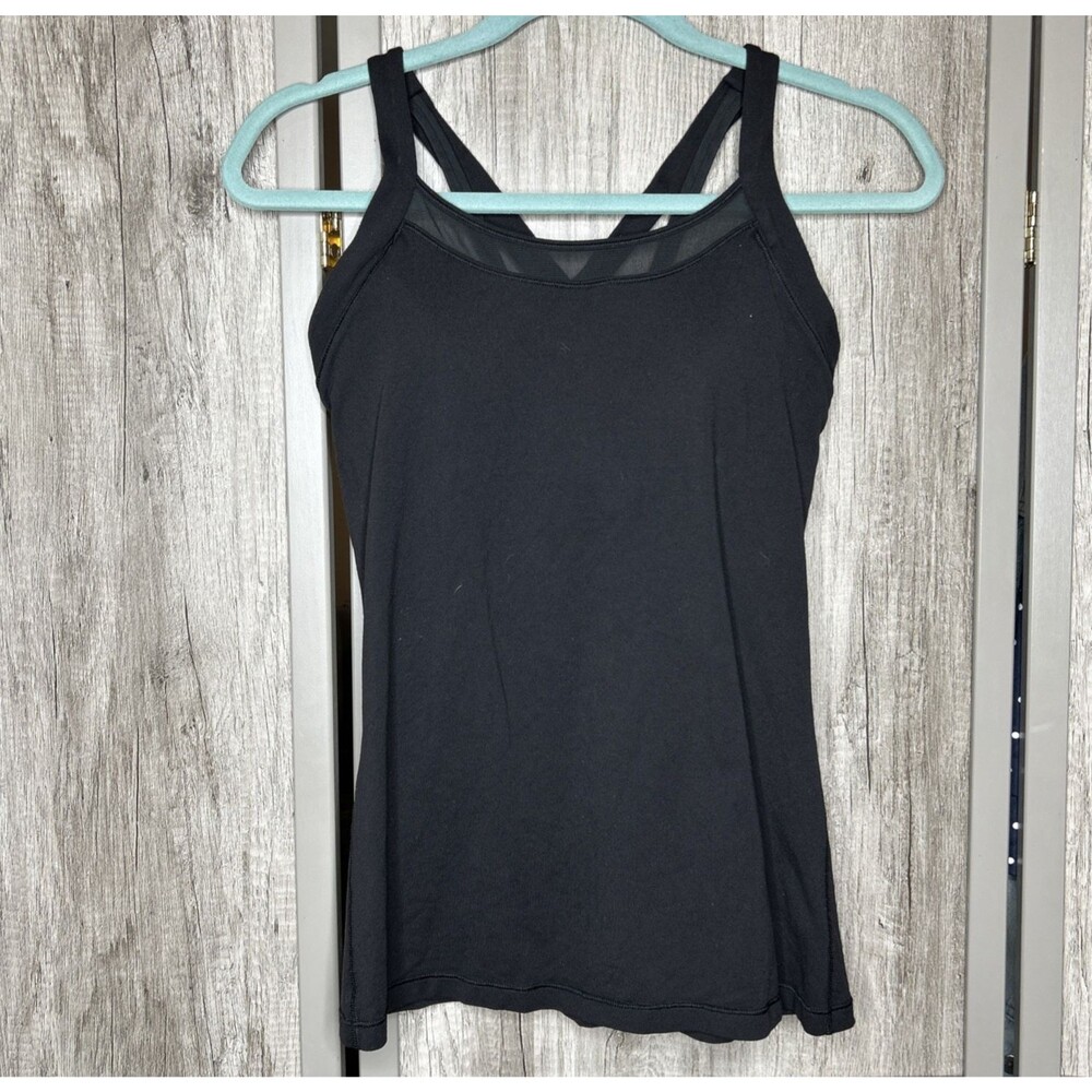 Lululemon Tank Top Size 8 Athletic Built in Bra Black